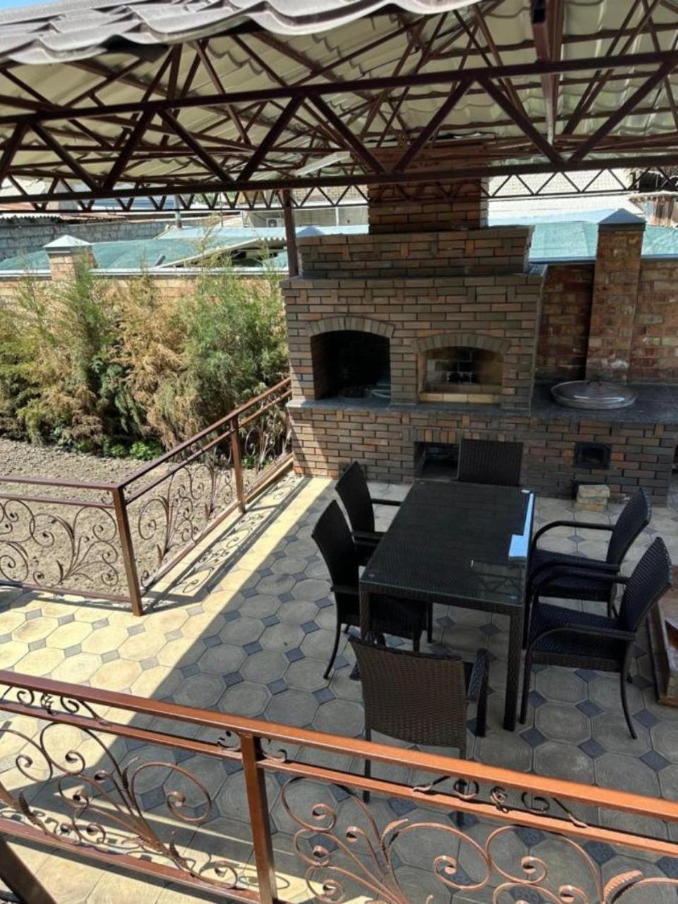Amanat Guest House บิชเคก ภายนอก รูปภาพ